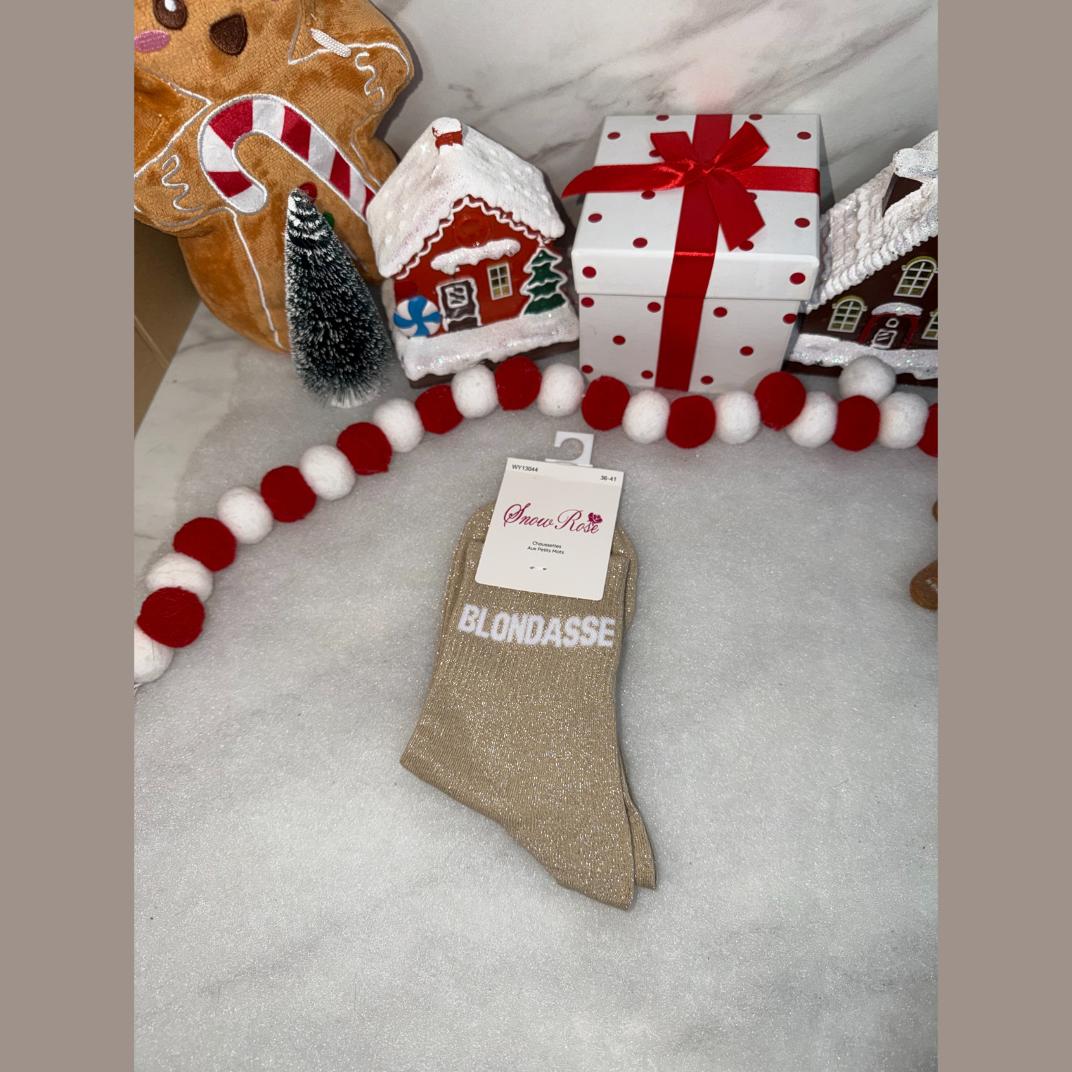 Chaussette à message « Blondasse  » Or