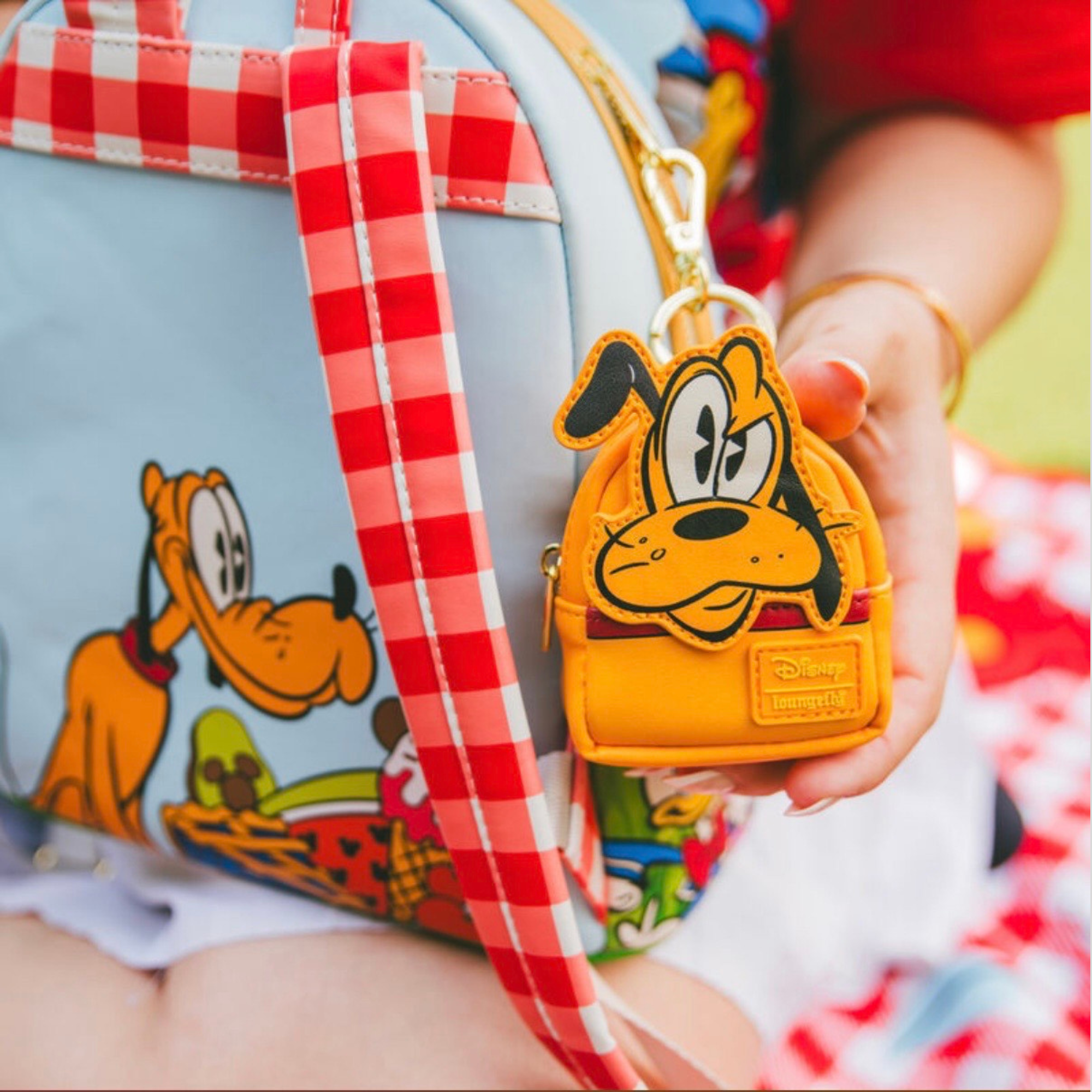 DISNEY - Mickey - Mini Backpack Bag Charm Loungefly Mystery Box