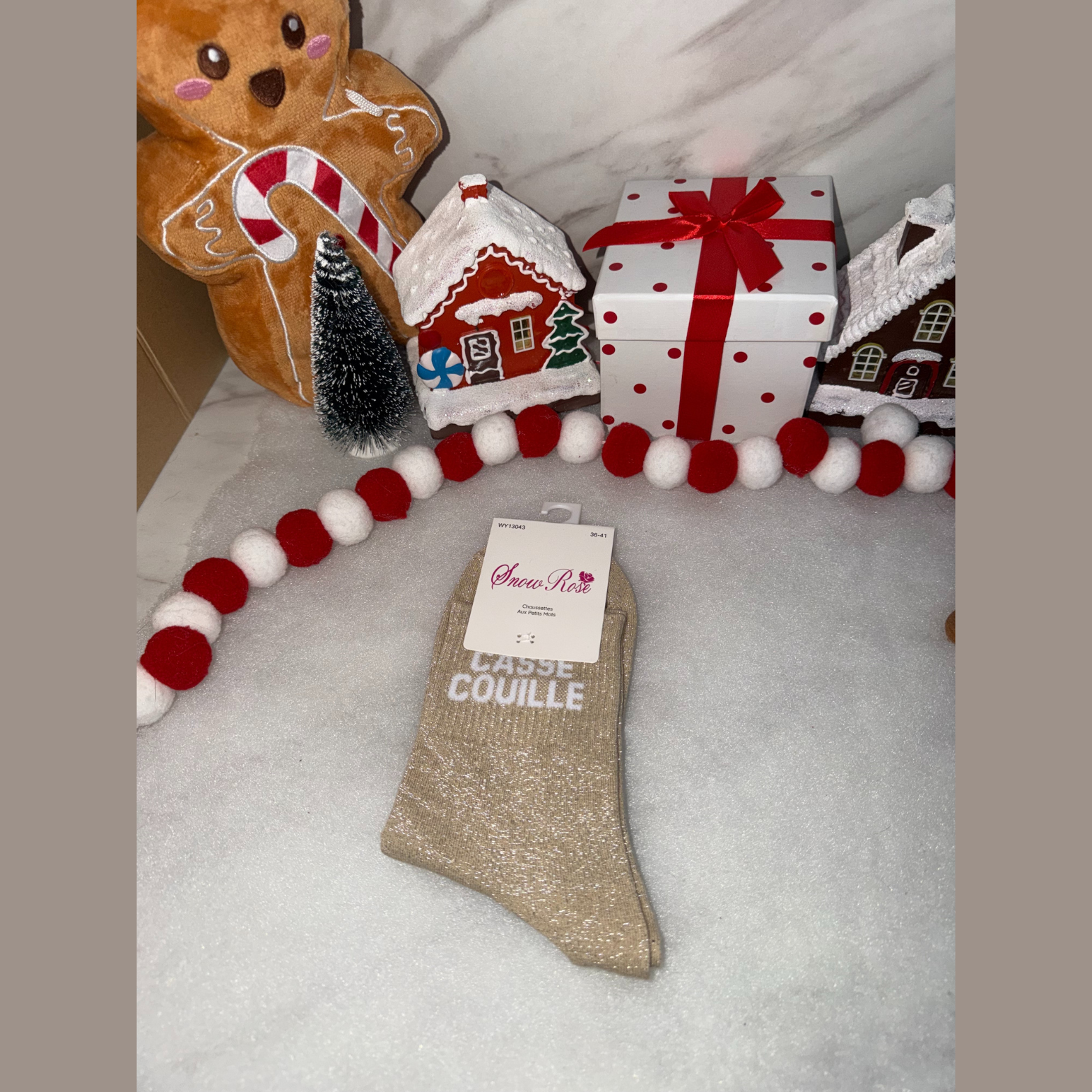 Chaussette à message « Casse couille » Or