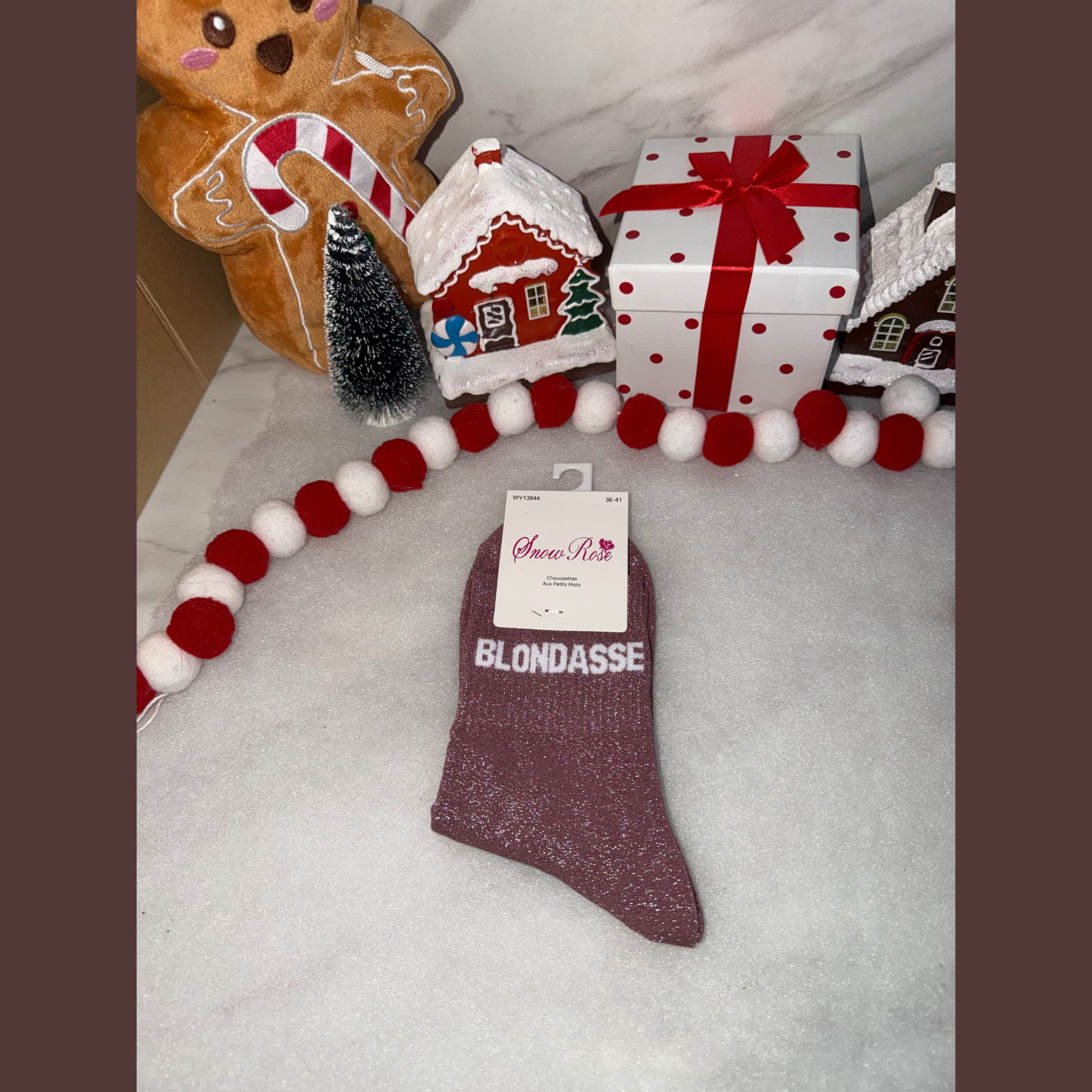 Chaussette à message « Blondasse » Bordeaux